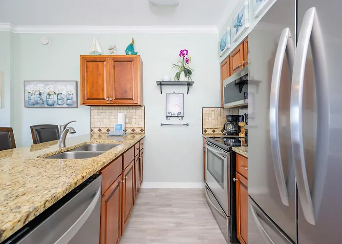Royal Palms 1404 Apartment